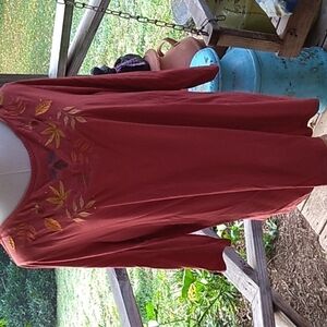 Basic Editions fall 3x ladies blouse